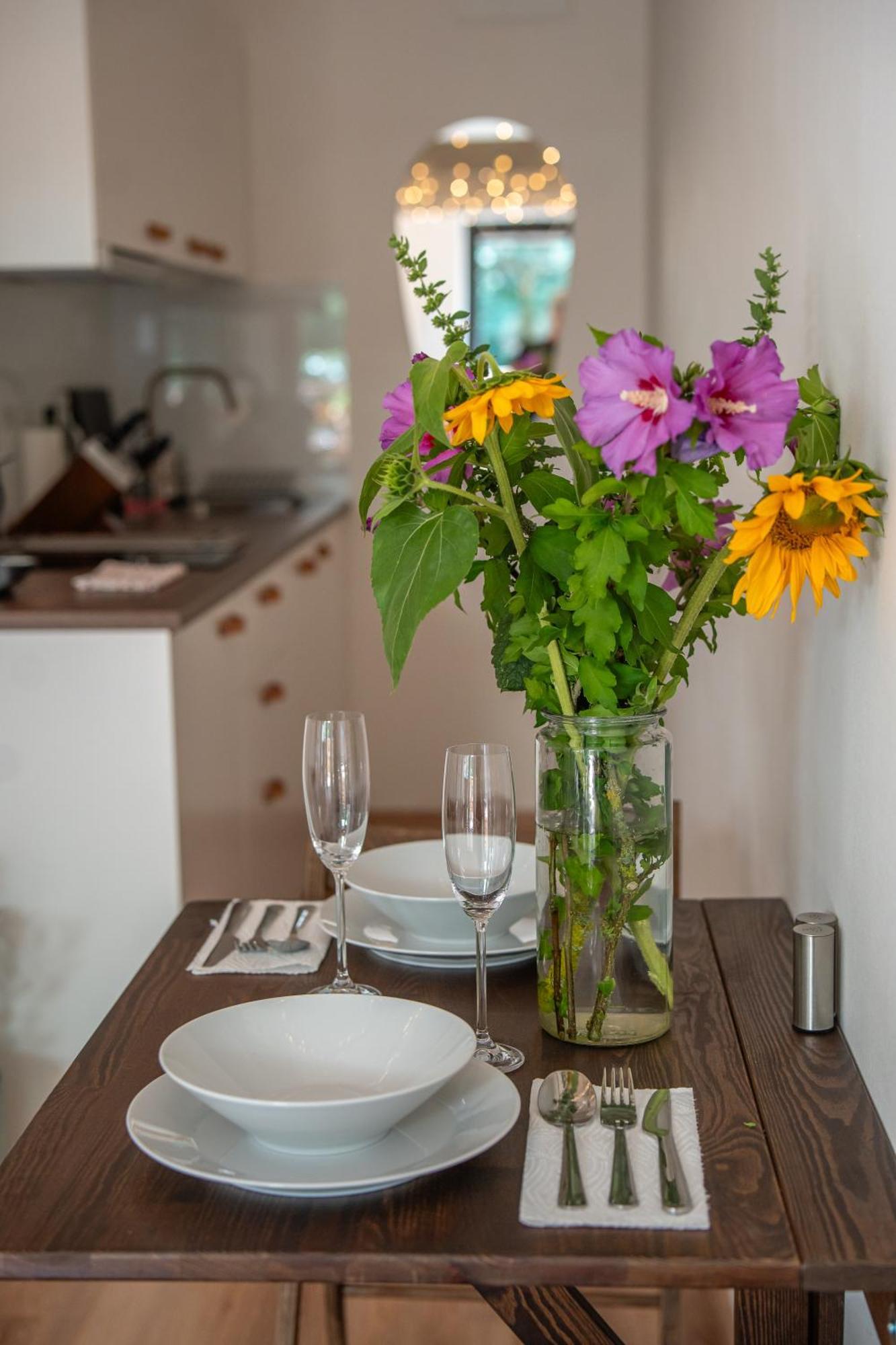 Apartman Spaleny Mlyn Lisnice Εξωτερικό φωτογραφία